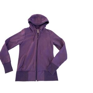 Under Armor size small woman’s zip up